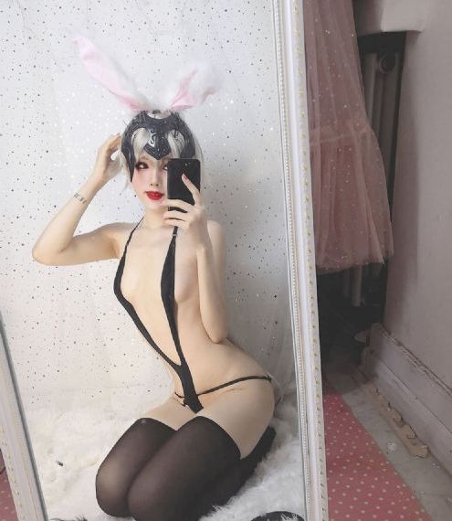 两女一杯在线观看